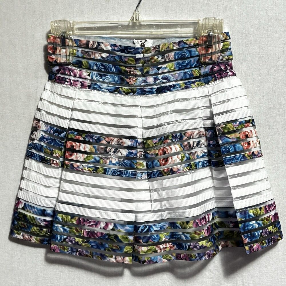 J & K Womens Pleated Skirt Floral Stripped Zipper Lined Size Medium